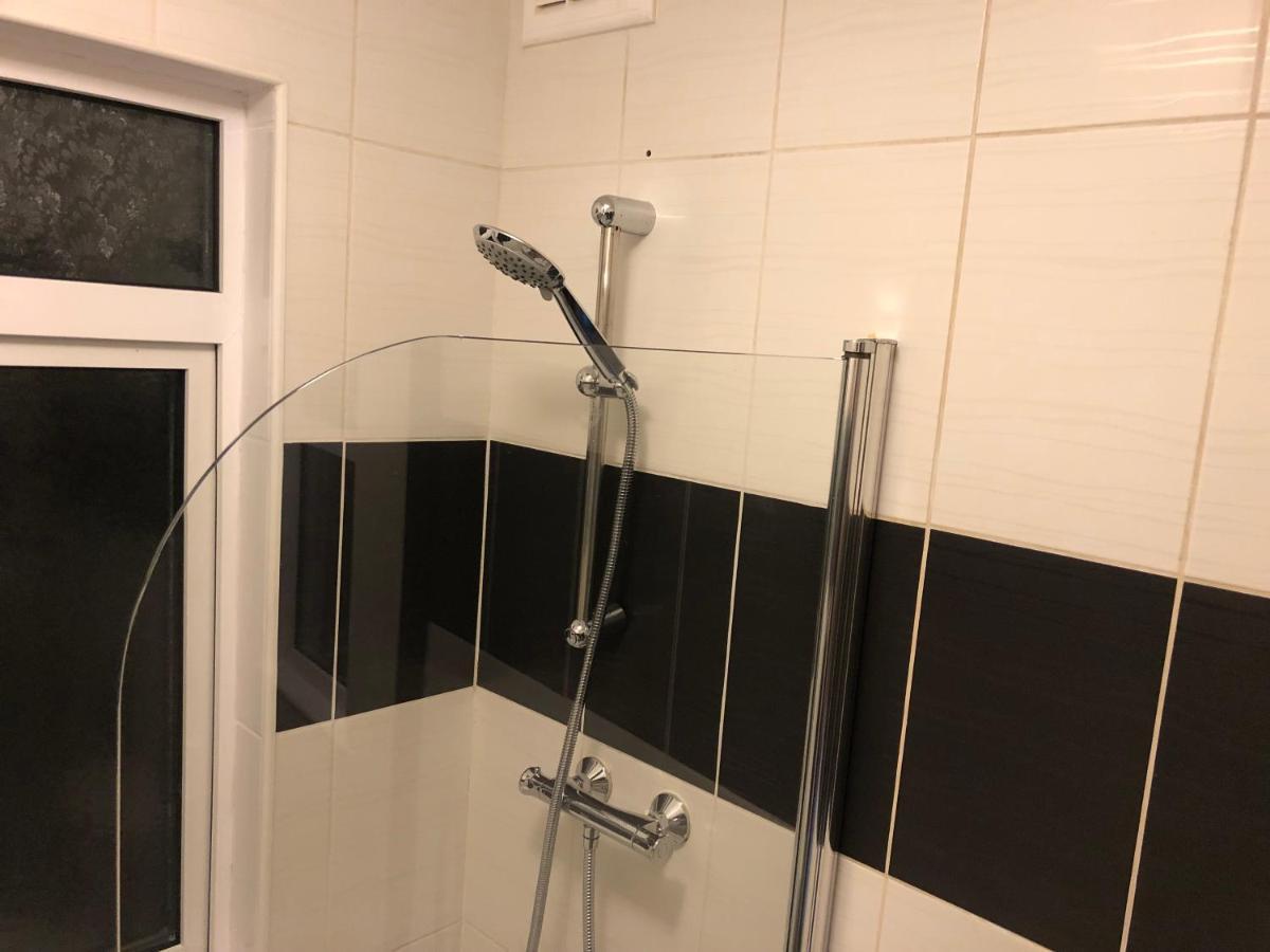 Handsworth Home - 2 Bedroomed Σέφιλντ Εξωτερικό φωτογραφία