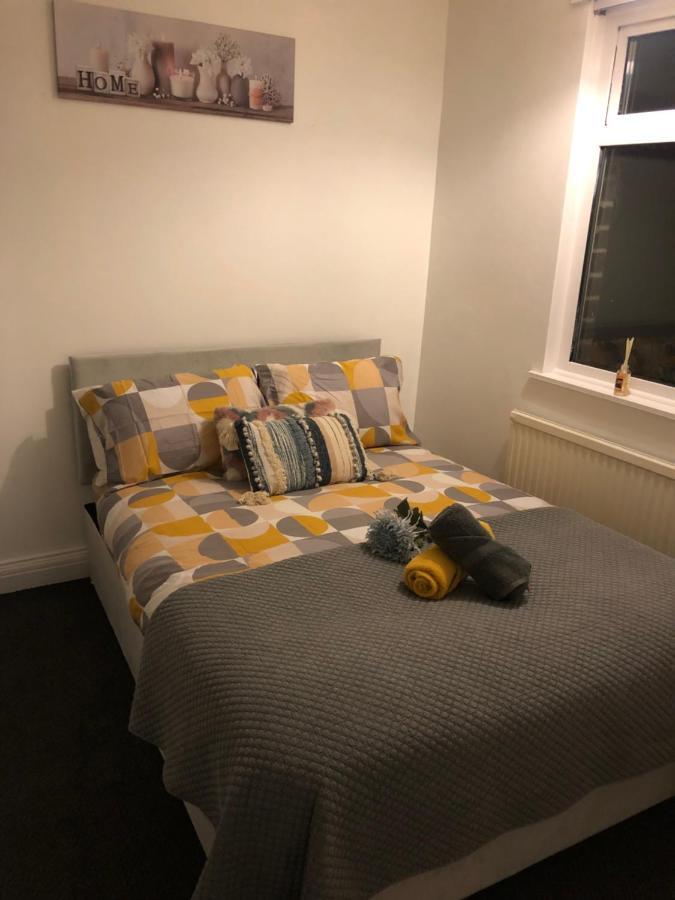 Handsworth Home - 2 Bedroomed Σέφιλντ Εξωτερικό φωτογραφία