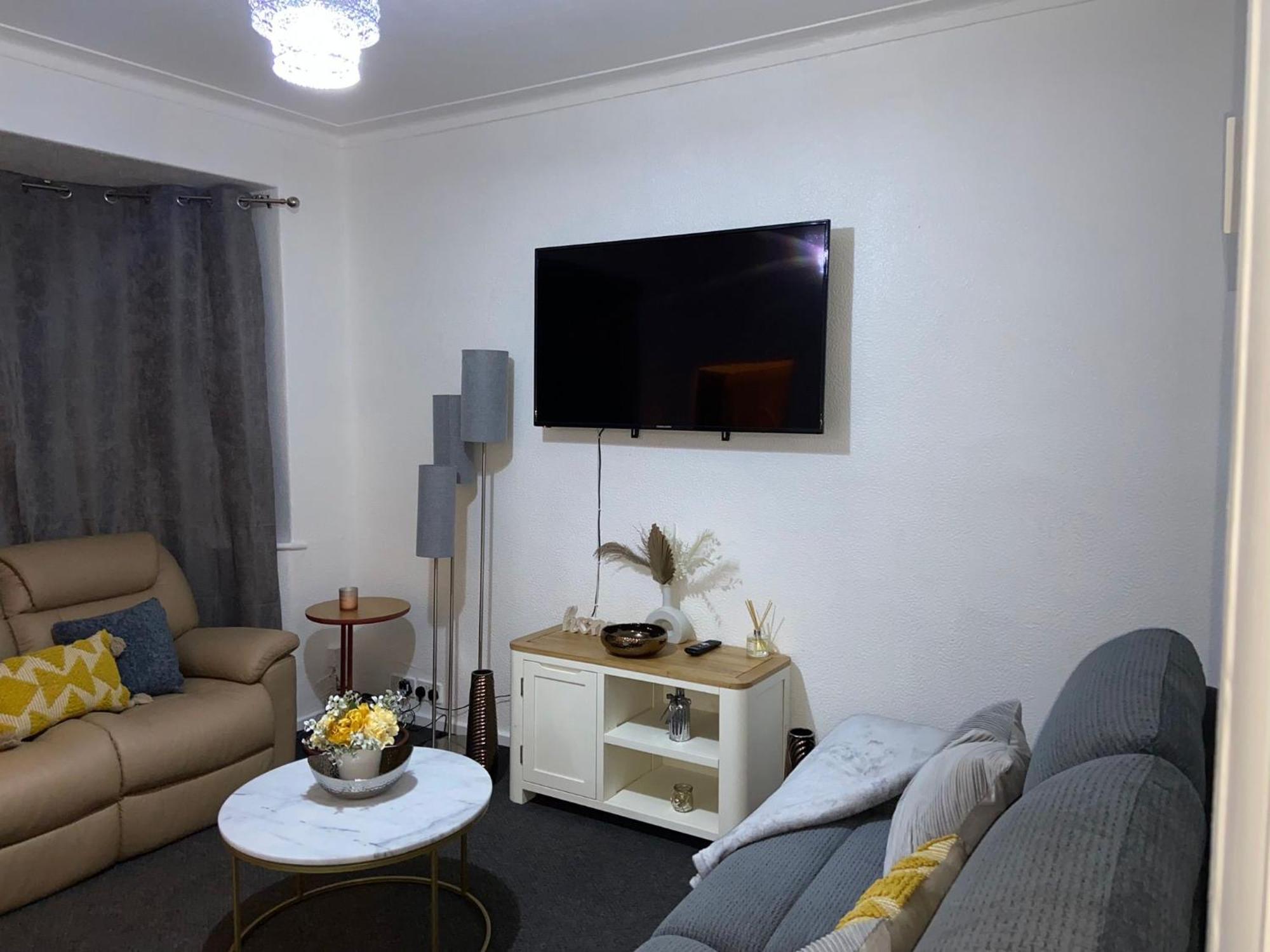 Handsworth Home - 2 Bedroomed Σέφιλντ Εξωτερικό φωτογραφία